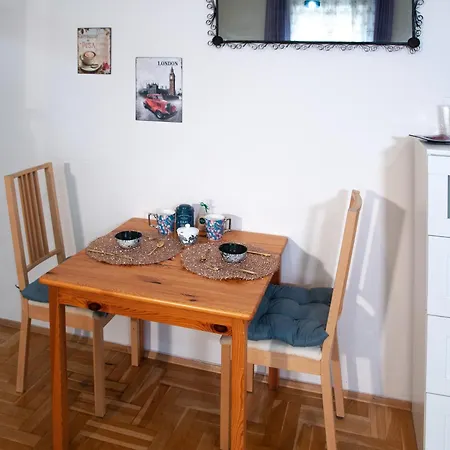 Διαμέρισμα Cozy Rachel-near Rynek Netflix Krasków