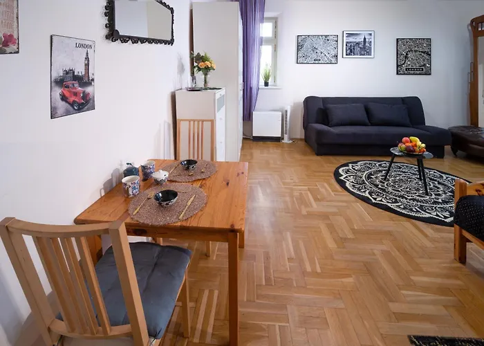 Cozy Rachel-near Rynek Netflix Appartamento